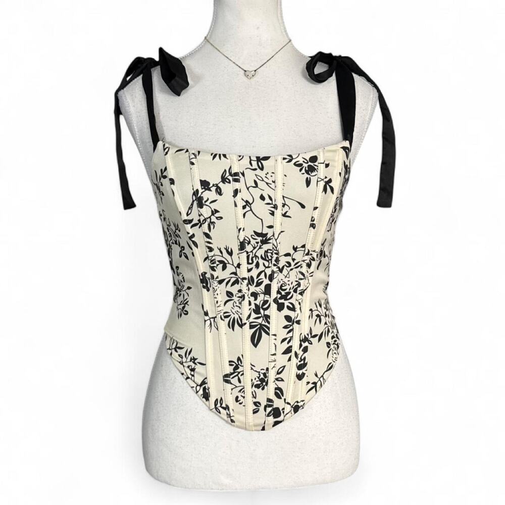Floral Corset Going Out Top Black Bow Deatil New With Tag Size XS Fashion Nova